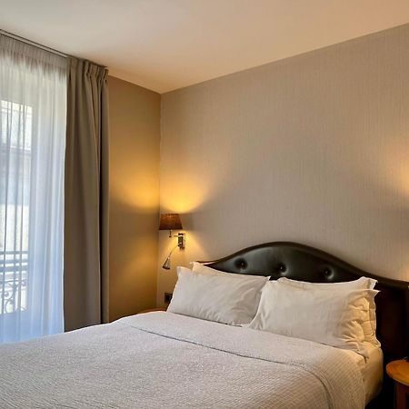 Hotel Central Saint Germain Париж Экстерьер фото