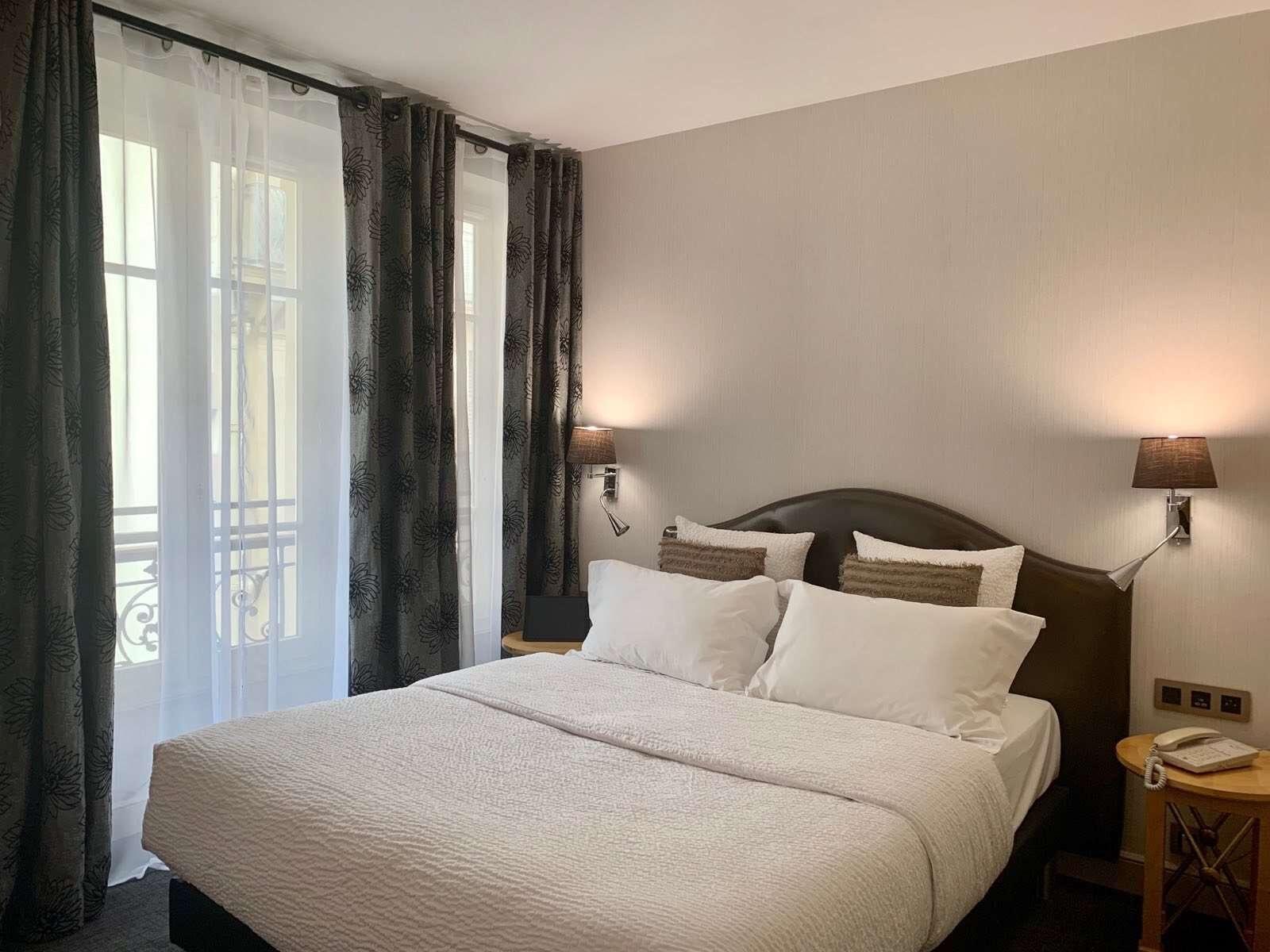 Hotel Central Saint Germain Париж Экстерьер фото