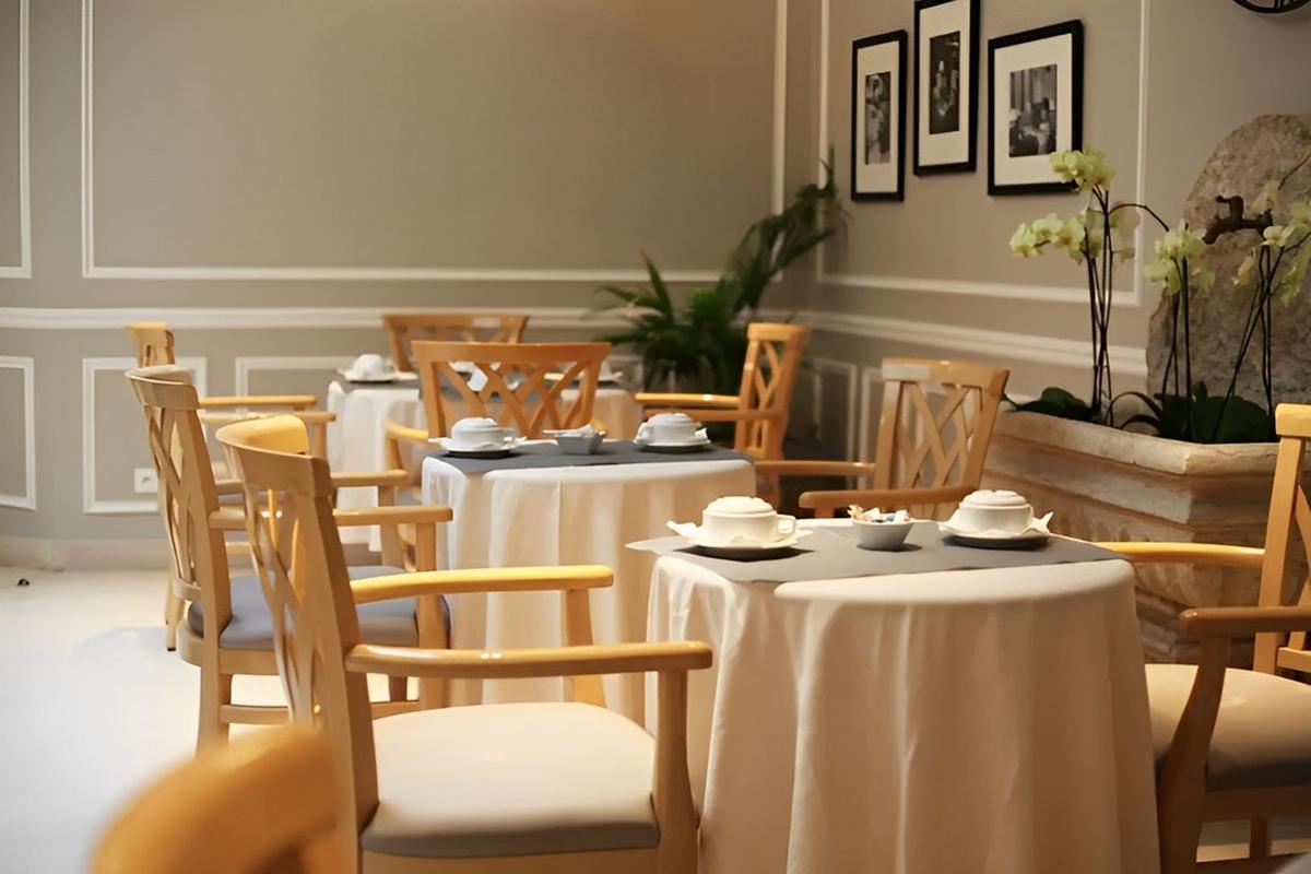 Hotel Central Saint Germain Париж Экстерьер фото